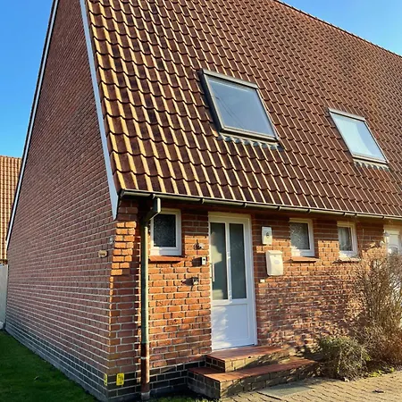 Fewomik In Norddeich, Ruhige Lage, In Hafennaehe Holiday home